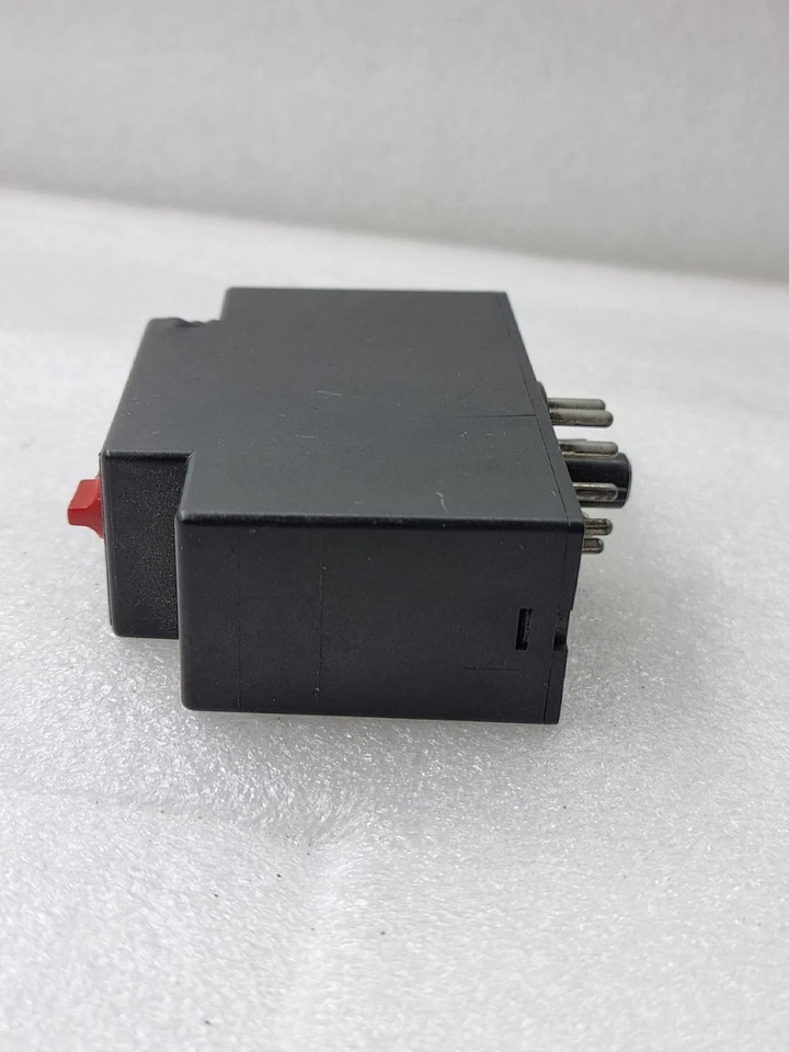 BRODERSEN UNIC XF-D RELEASE DELAY 24V 1.-30 sec XF